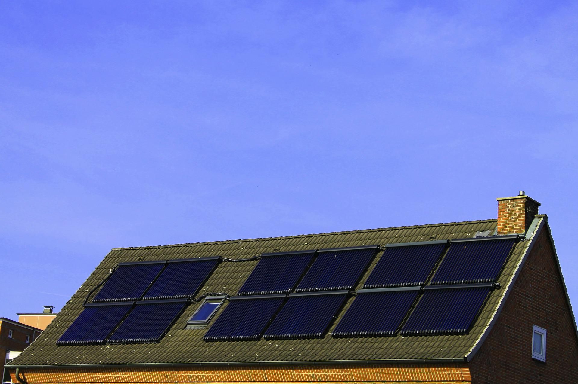 solar-inset roof